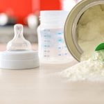 merk susu formula yang baik untuk pencernaan bayi